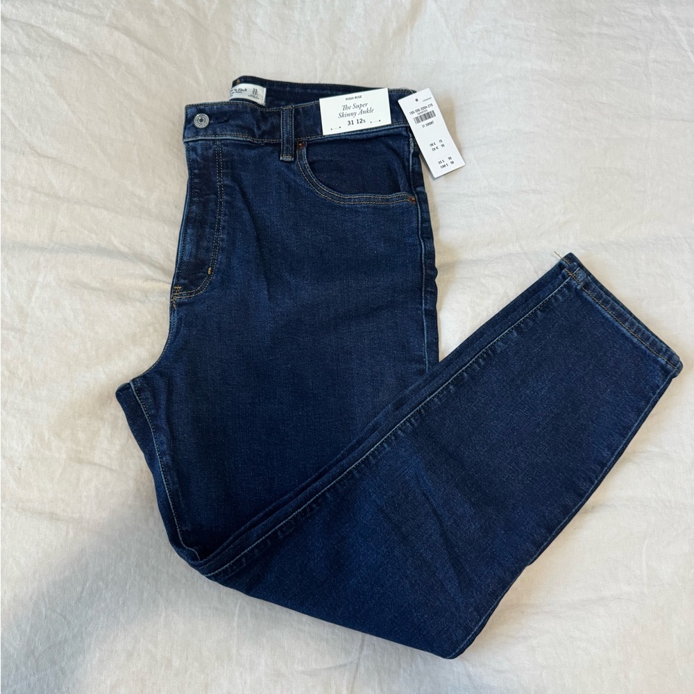 NWT Abercrombie & Fitch Dark Blue Super Skinny Ankle High Rise Jeans